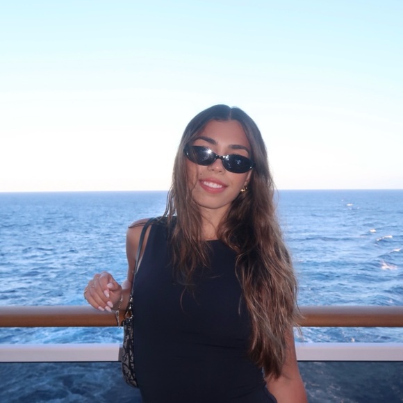 bellaahurtado